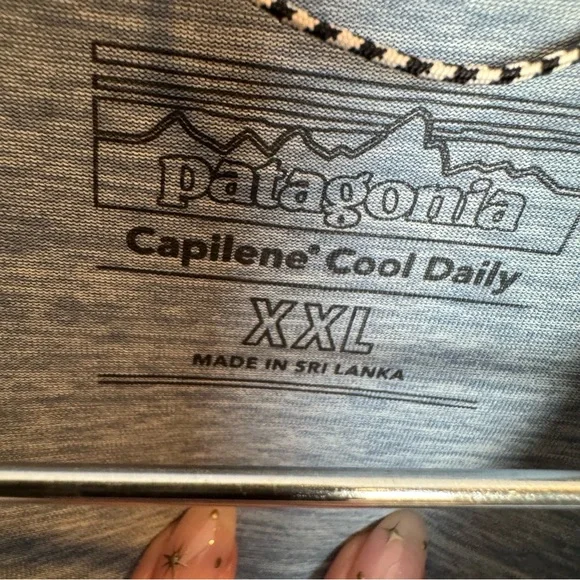 Patagonia Men's Capilene® Cool Daily Graphic Hoody Shirt XXL 2XL - Picture 3 of 9
